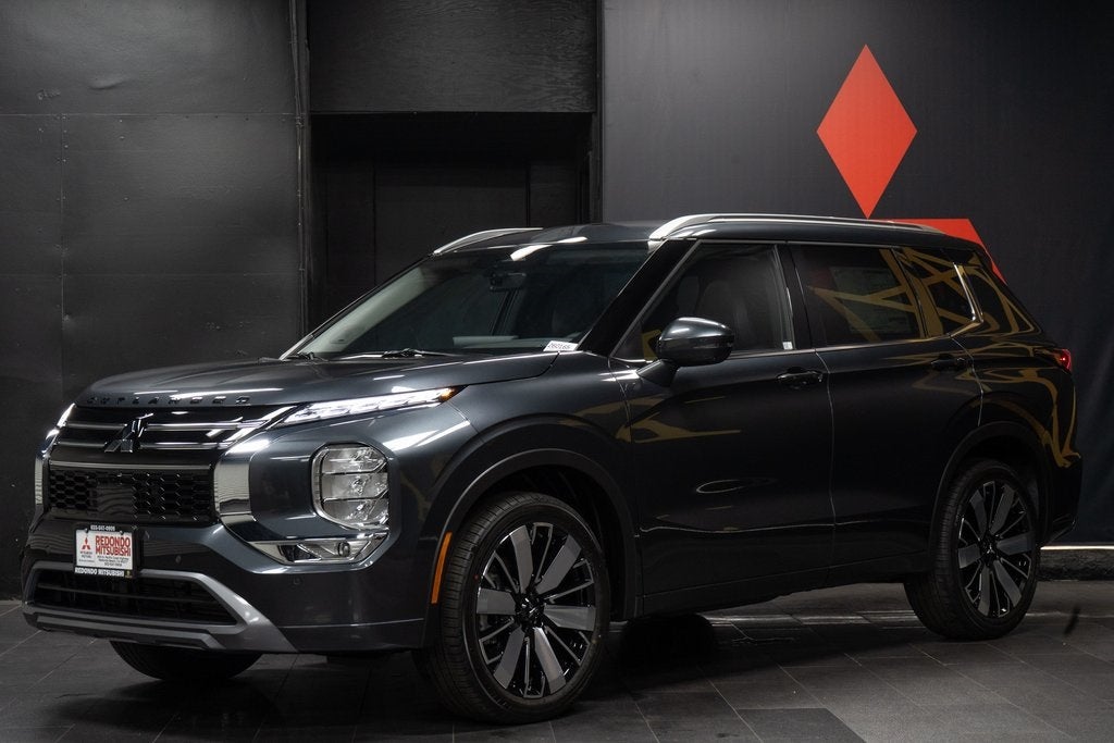 2025 Mitsubishi Outlander SEL