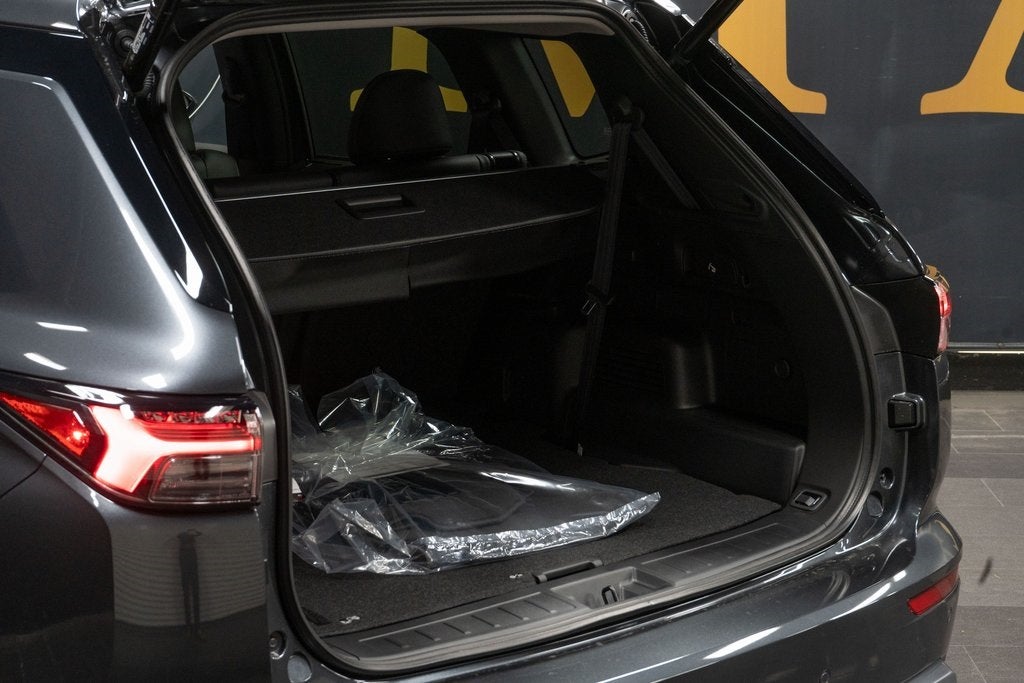 2025 Mitsubishi Outlander SEL