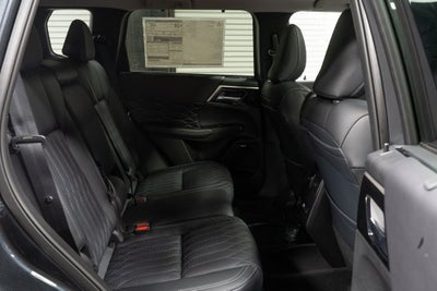 2025 Mitsubishi Outlander SEL