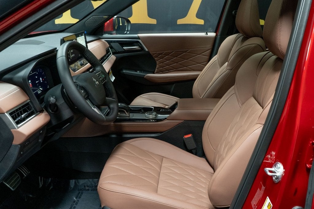 2025 Mitsubishi Outlander SEL