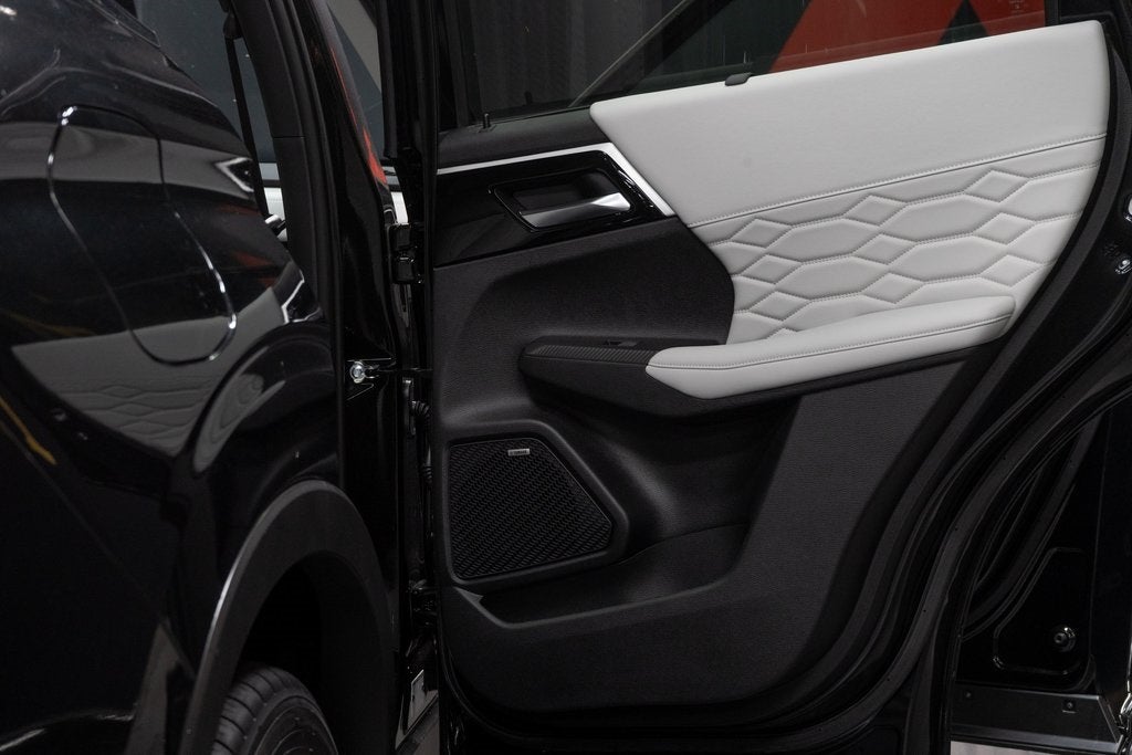 2025 Mitsubishi Outlander SEL