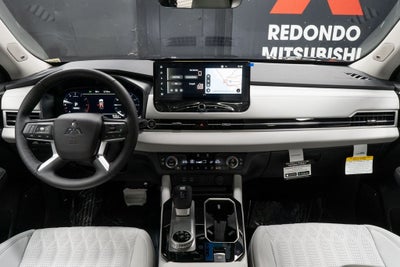 2025 Mitsubishi Outlander SEL