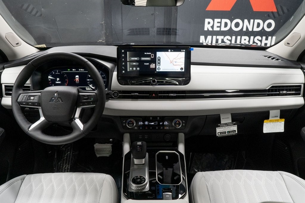 2025 Mitsubishi Outlander SEL