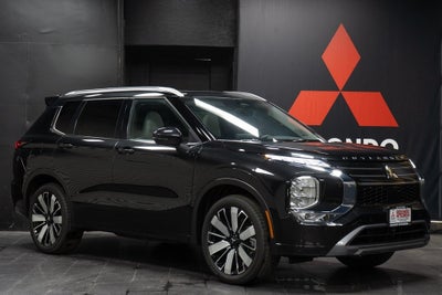 2025 Mitsubishi Outlander SEL