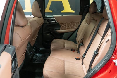 2025 Mitsubishi Outlander SEL