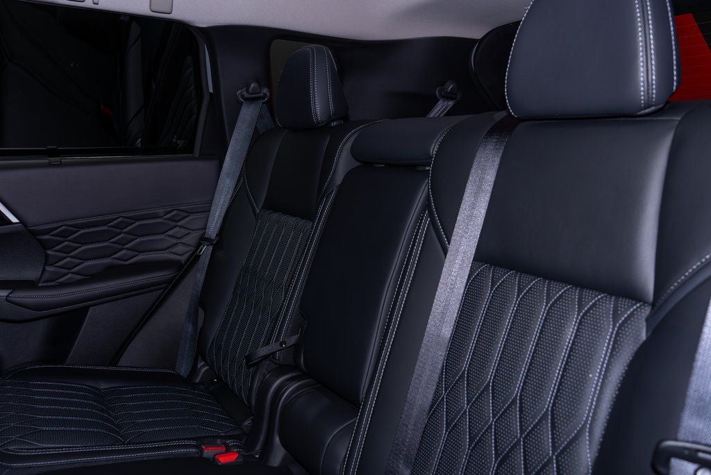 2026 Mitsubishi Outlander SEL