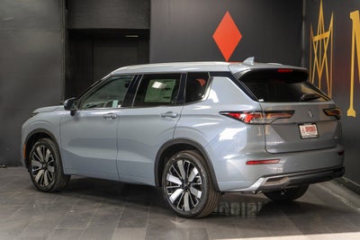2026 Mitsubishi Outlander SEL