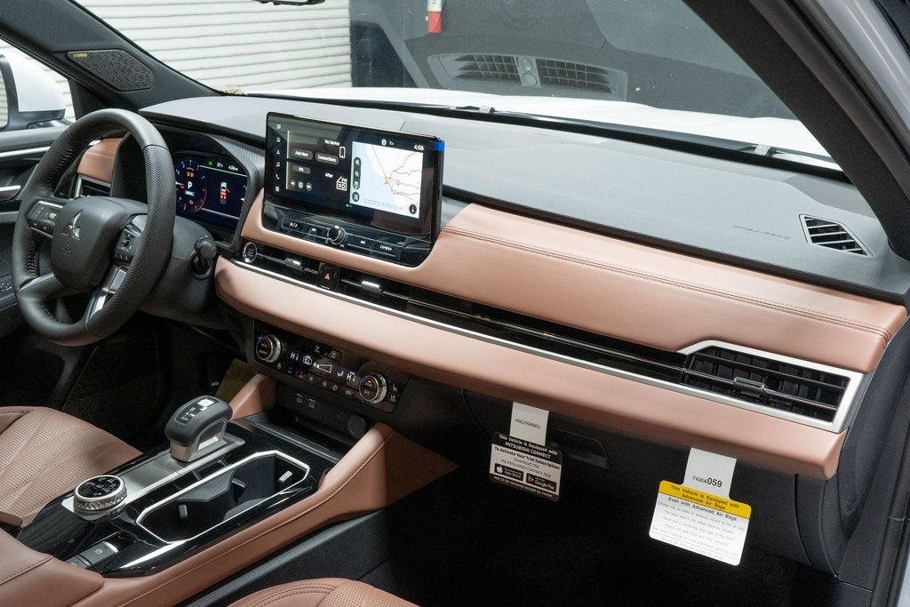 2026 Mitsubishi Outlander SEL