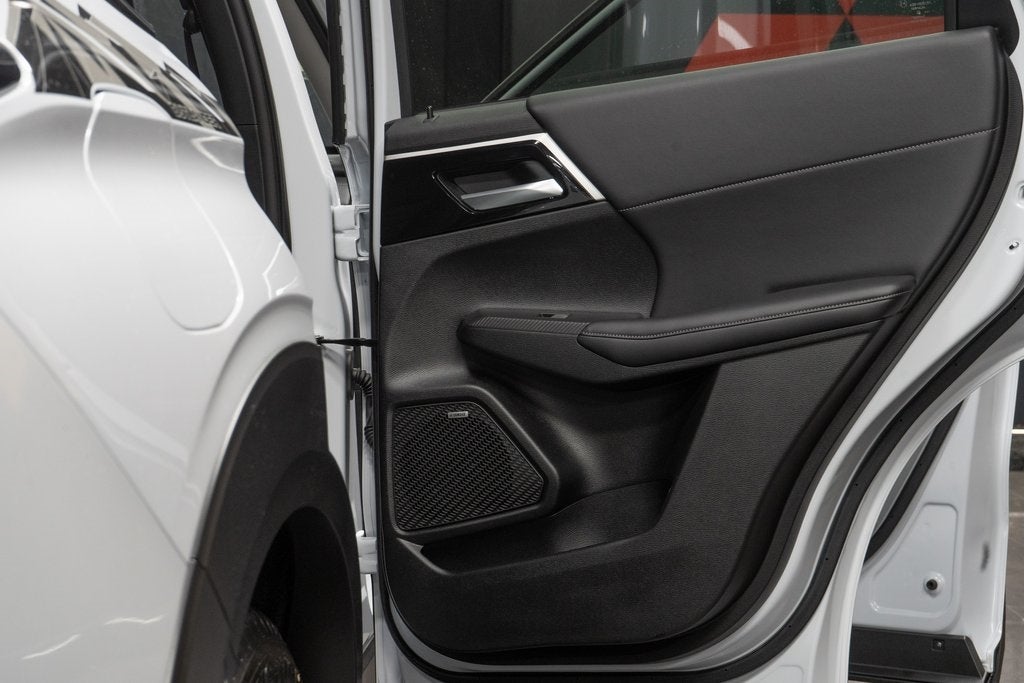 2025 Mitsubishi Outlander Trail Edition