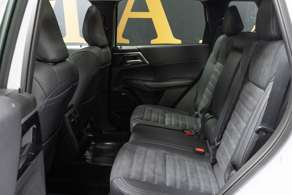 2025 Mitsubishi Outlander Trail Edition