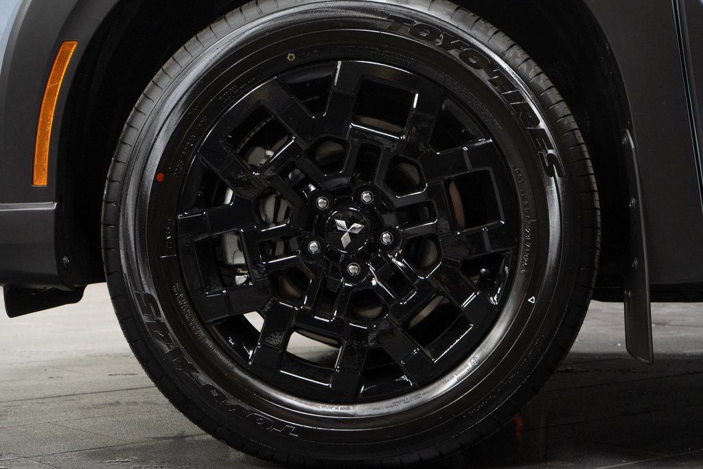 2025 Mitsubishi Outlander Trail Edition