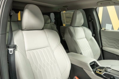 2025 Mitsubishi Outlander Platinum Edition