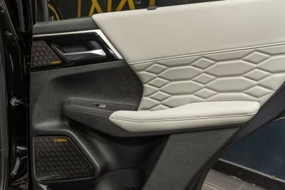 2025 Mitsubishi Outlander Platinum Edition