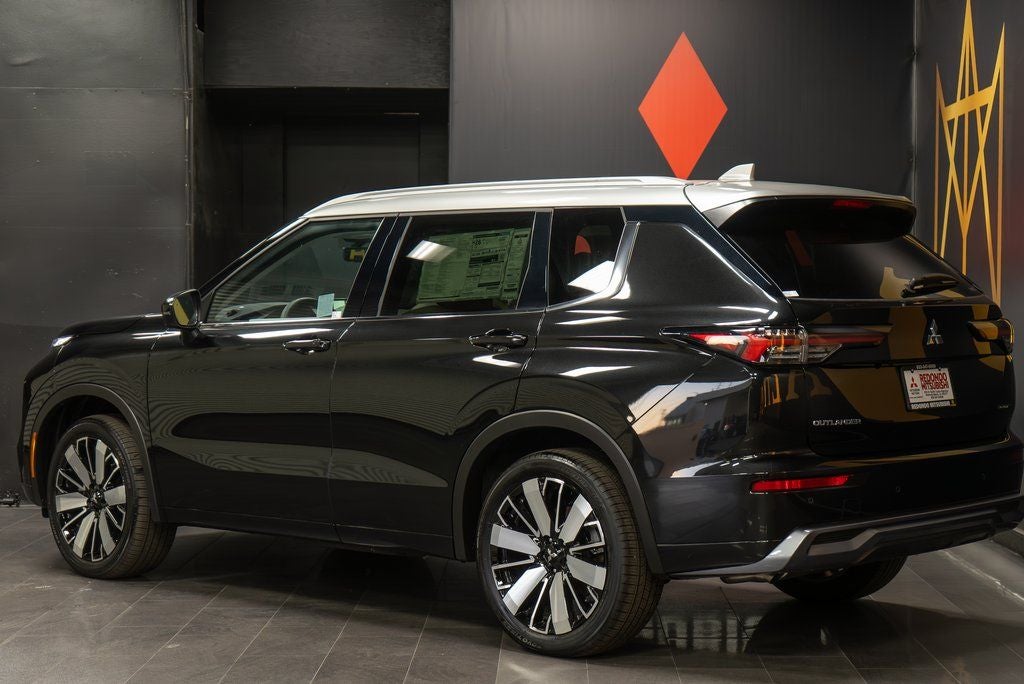 2025 Mitsubishi Outlander Platinum Edition