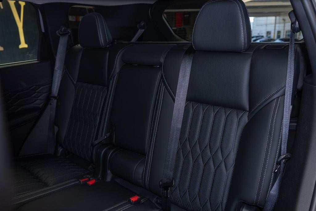 2026 Mitsubishi Outlander SEL