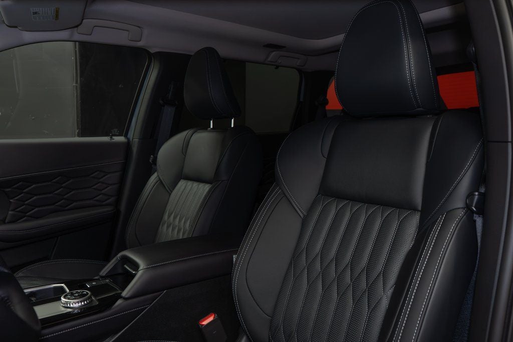 2026 Mitsubishi Outlander SEL