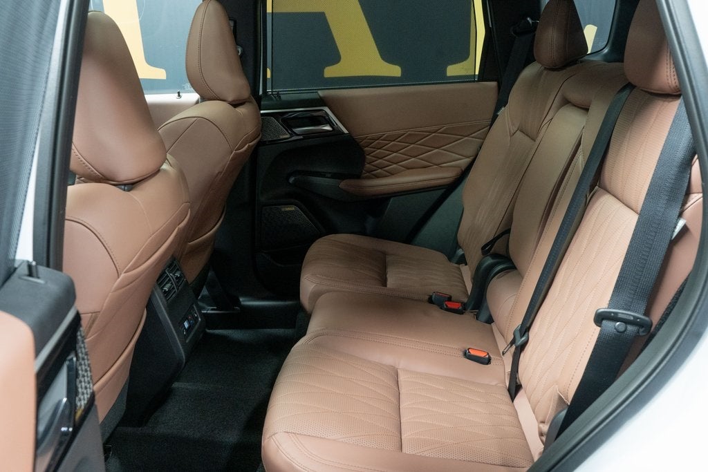 2026 Mitsubishi Outlander SEL