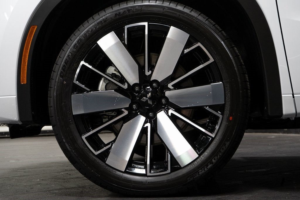 2026 Mitsubishi Outlander SEL