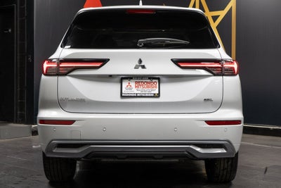 2026 Mitsubishi Outlander SEL