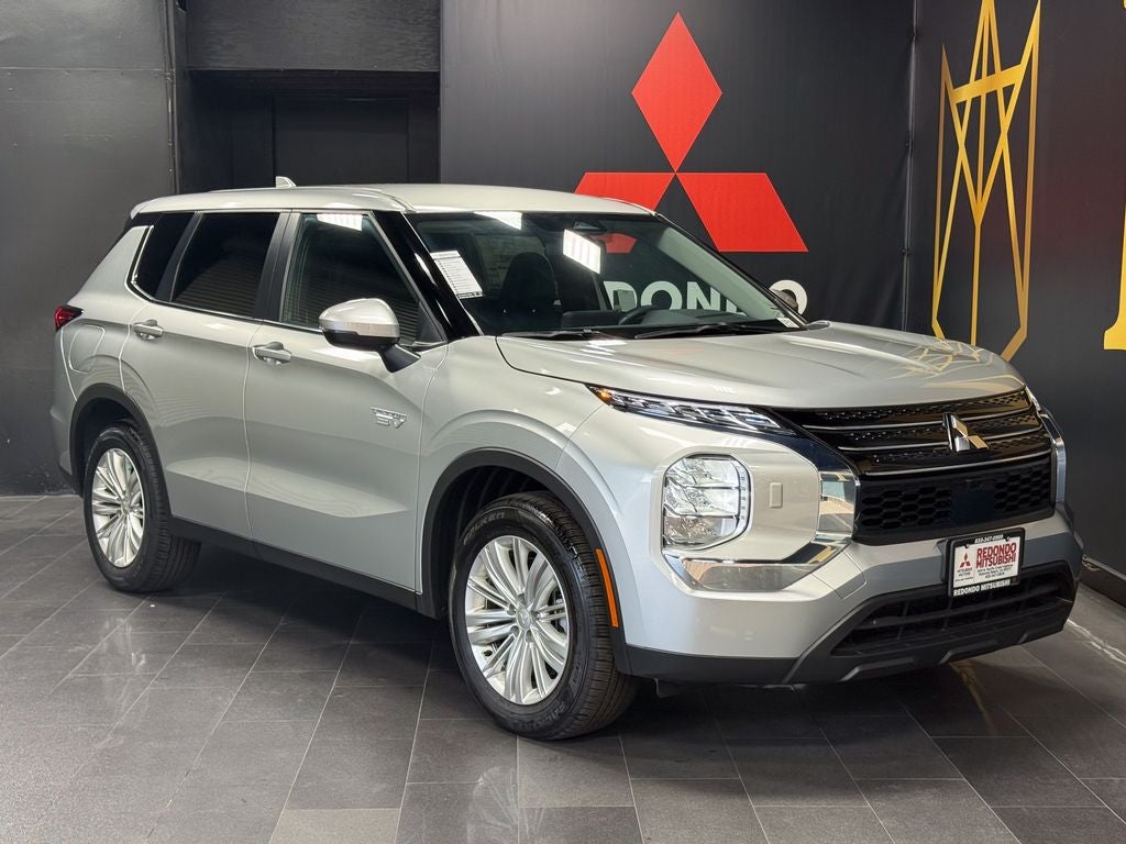 2025 Mitsubishi Outlander PHEV ES