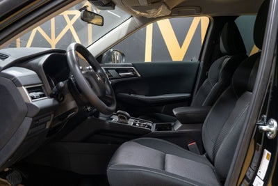 2025 Mitsubishi Outlander PHEV ES