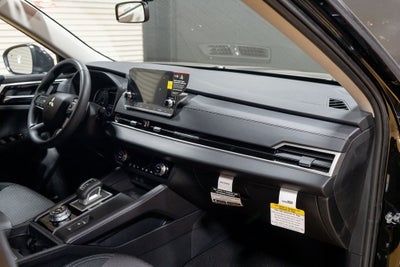 2025 Mitsubishi Outlander PHEV ES