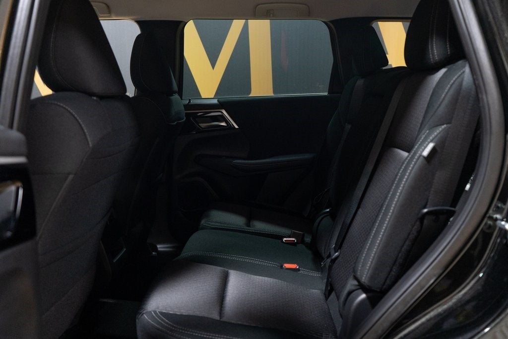 2025 Mitsubishi Outlander PHEV ES