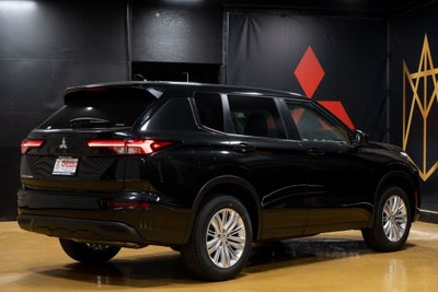 2025 Mitsubishi Outlander PHEV ES