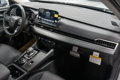 2025 Mitsubishi Outlander PHEV ES