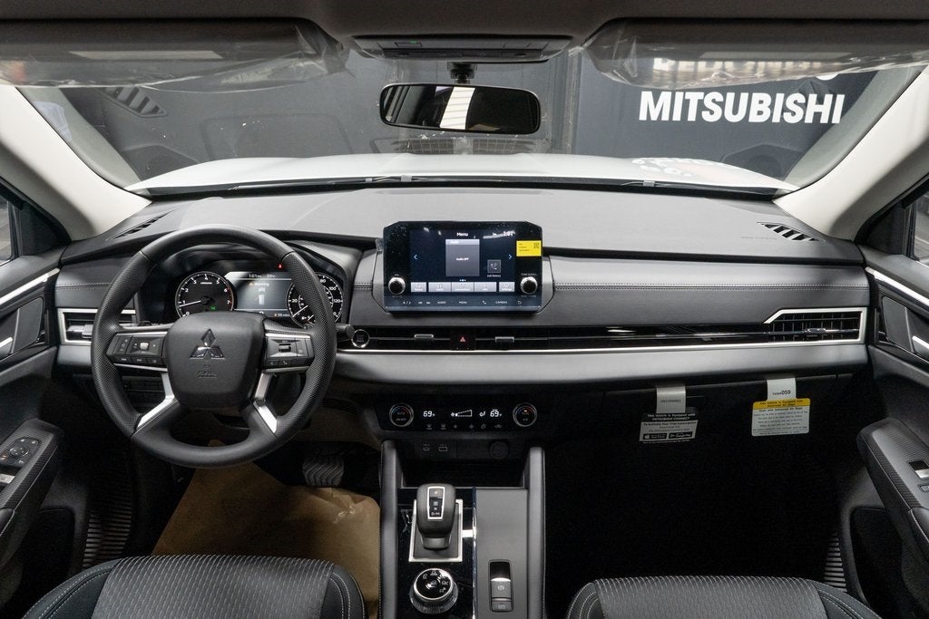 2025 Mitsubishi Outlander PHEV ES