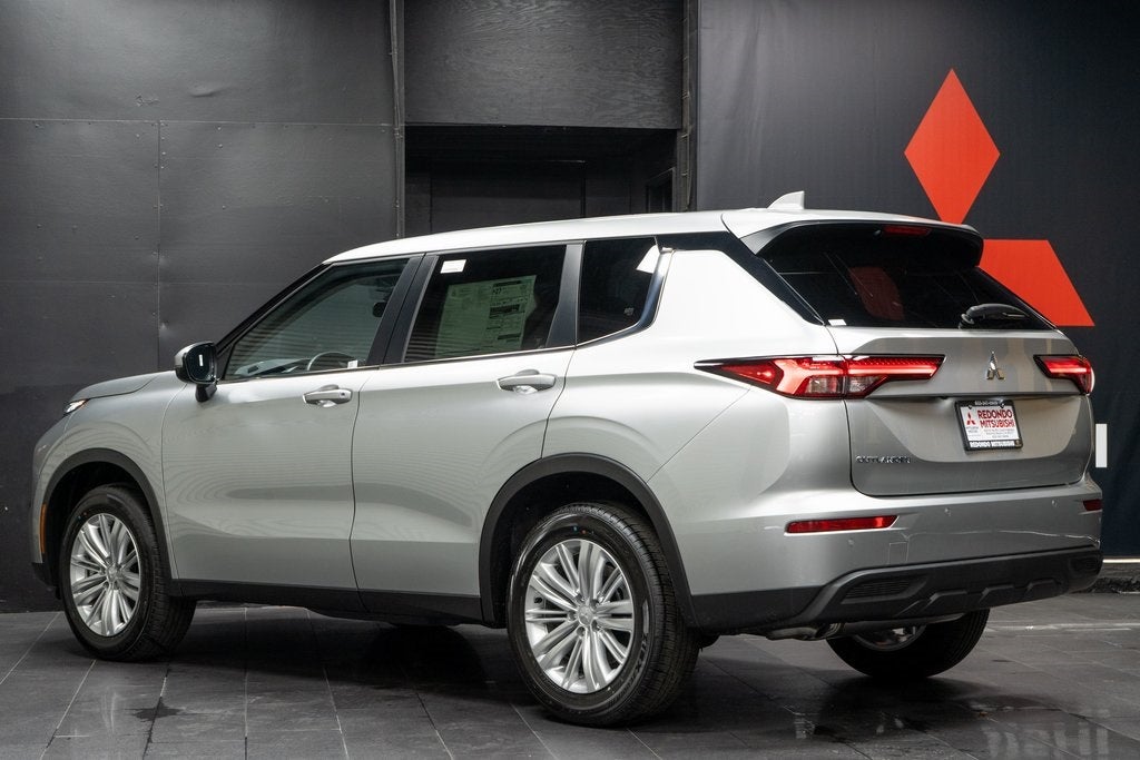 2025 Mitsubishi Outlander PHEV ES