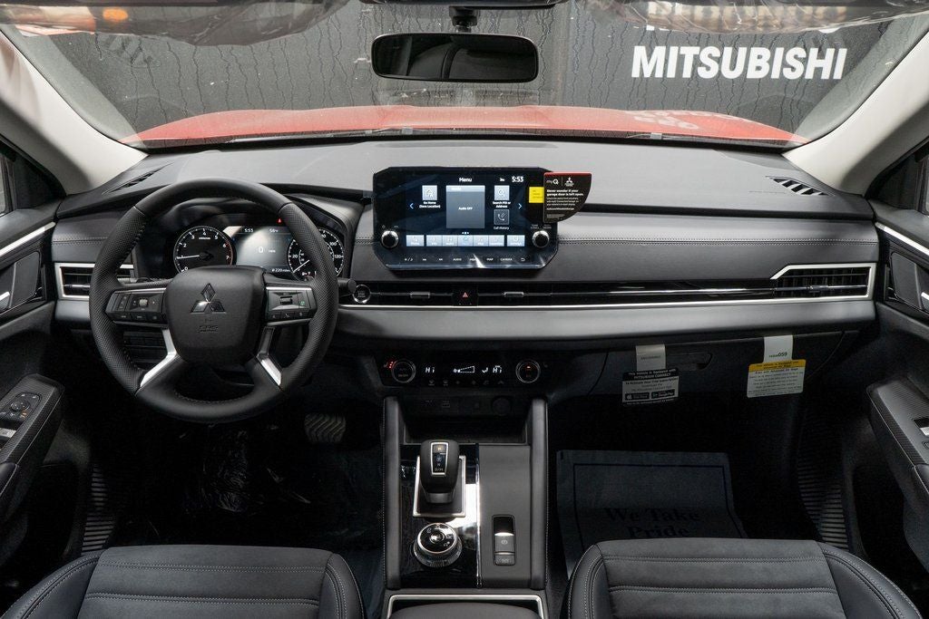 2025 Mitsubishi Outlander PHEV SE