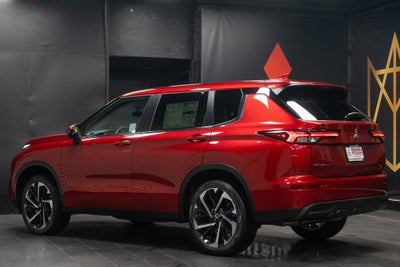 2025 Mitsubishi Outlander PHEV SE