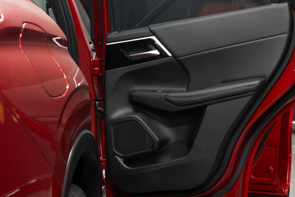 2025 Mitsubishi Outlander PHEV SE