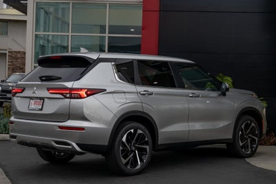 2025 Mitsubishi Outlander PHEV SE