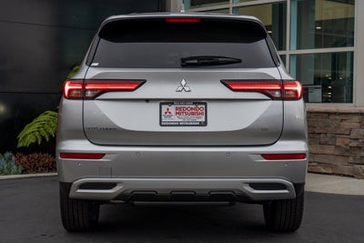 2025 Mitsubishi Outlander PHEV SE