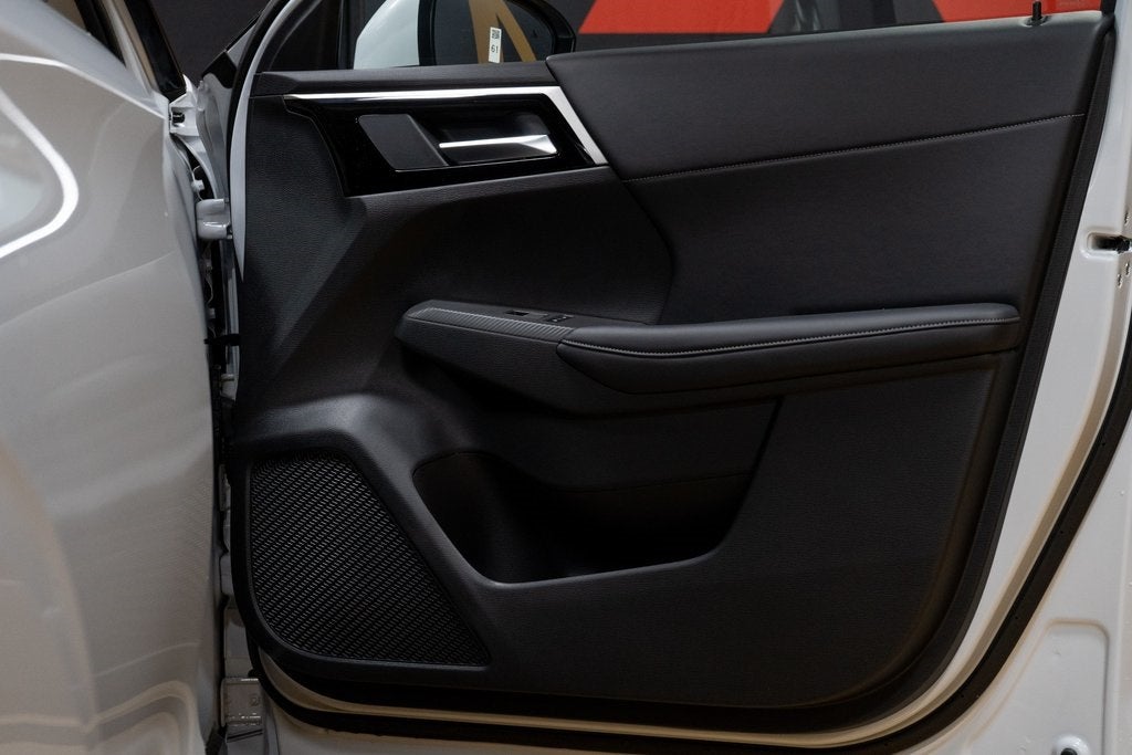 2025 Mitsubishi Outlander PHEV SE