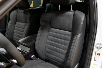 2025 Mitsubishi Outlander PHEV SE