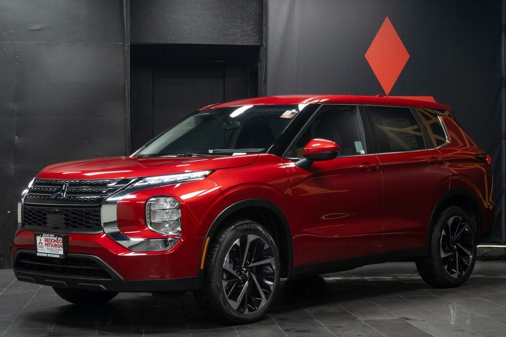 2025 Mitsubishi Outlander PHEV SE