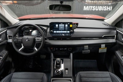 2025 Mitsubishi Outlander PHEV SE