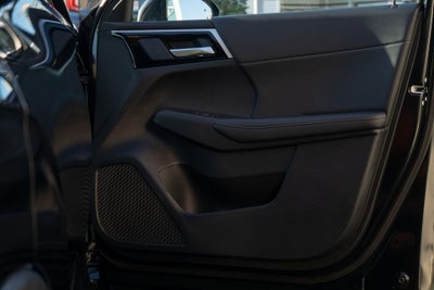 2025 Mitsubishi Outlander PHEV SE