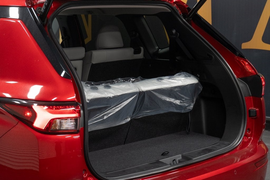 2025 Mitsubishi Outlander PHEV SEL