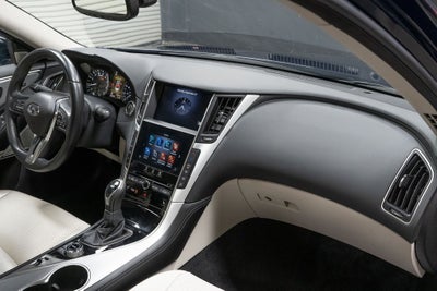 2023 INFINITI Q50 LUXE