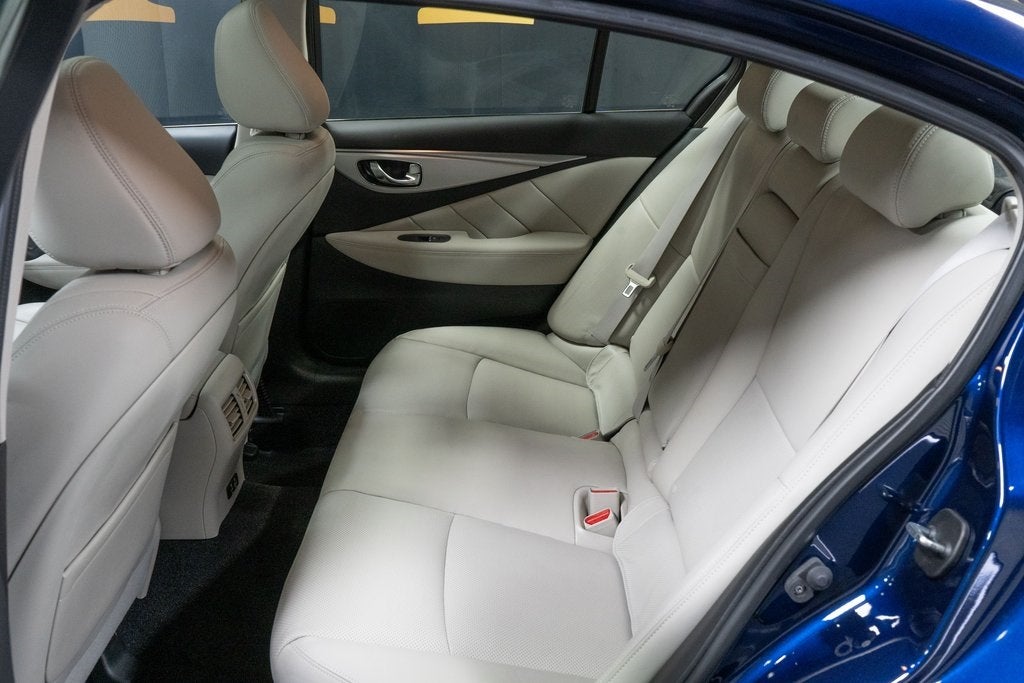 2023 INFINITI Q50 LUXE