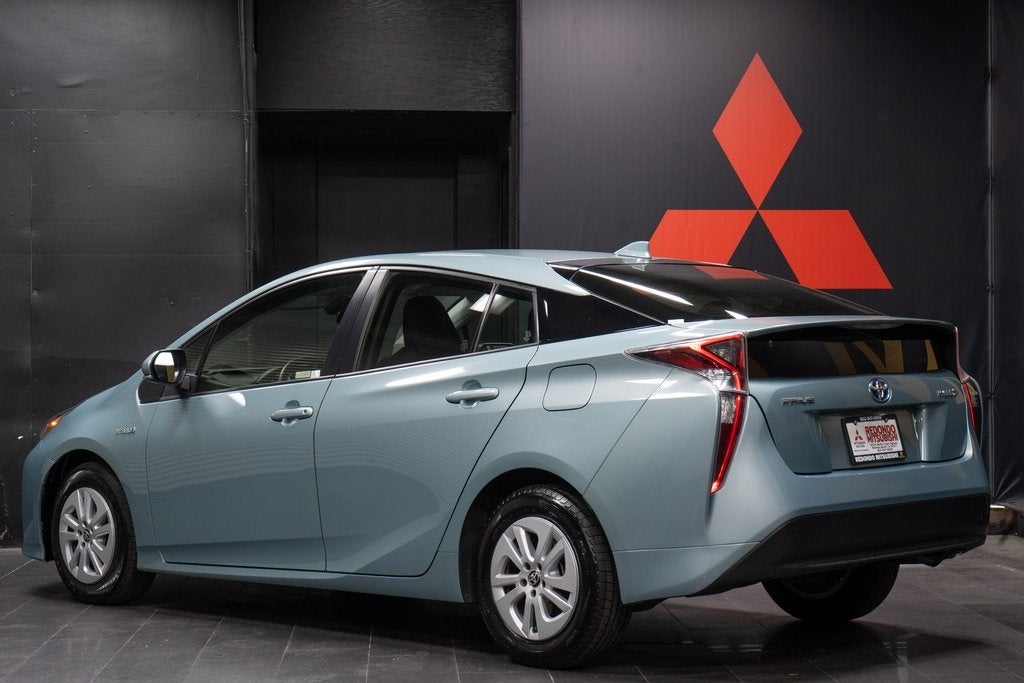 2018 Toyota Prius One