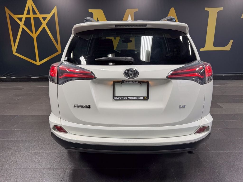 2018 Toyota RAV4 LE