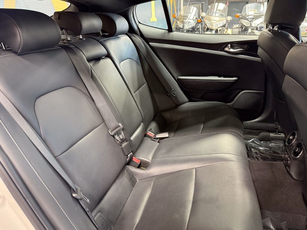 2022 Kia Stinger GT-Line