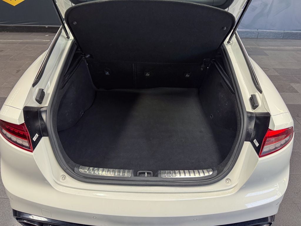 2022 Kia Stinger GT-Line