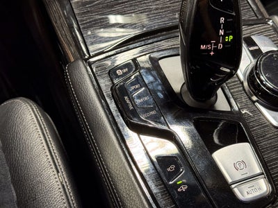 2018 BMW 7 Series 740i