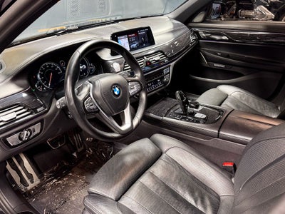 2018 BMW 7 Series 740i